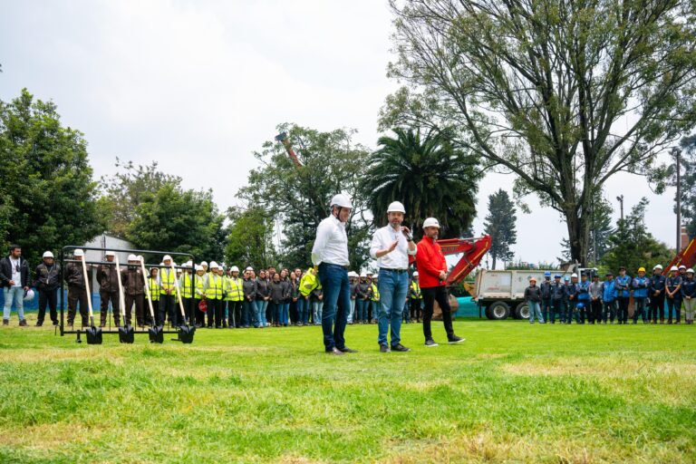 Bogotá se consolida como la casa de las grandes experiencias: Alcalde Galán da inicio a los trabajos del nuevo estadio Nemesio Camacho